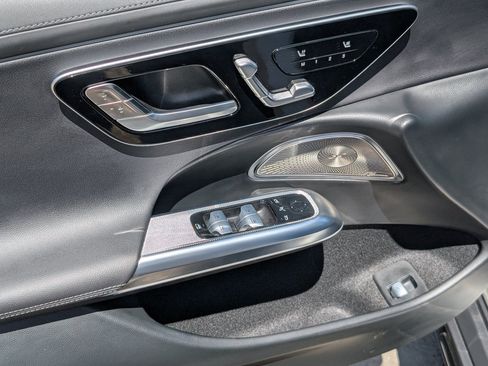 Used 2025 Mercedes-Benz E 450 4MATIC All-Terrain Wagon image 15