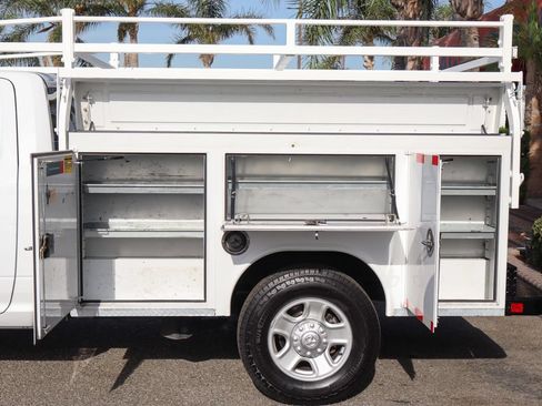 Used 2021 RAM 2500 Tradesman RWD image 6