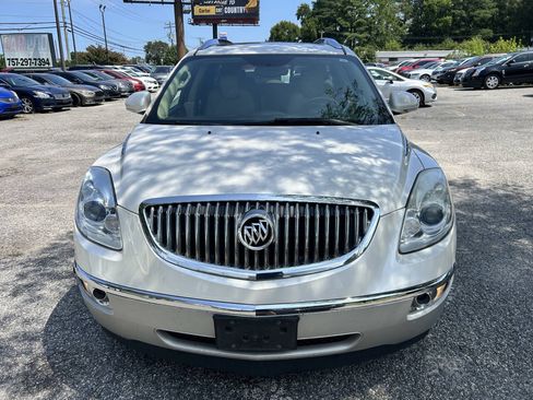 Used 2011 Buick Enclave CXL AWD/4WD image 3
