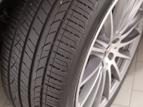 Used 2022 Mercedes-Benz S 500 4MATIC w/ AMG Line Package image 59