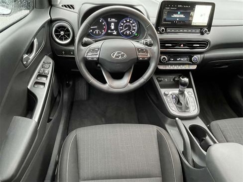 Used 2023 Hyundai Kona SEL w/ Convenience Package image 13