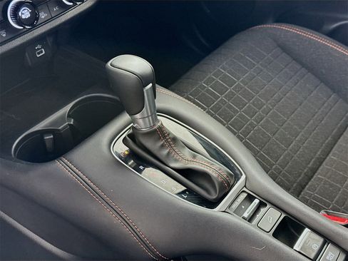 Used 2025 Honda HR-V Sport image 10