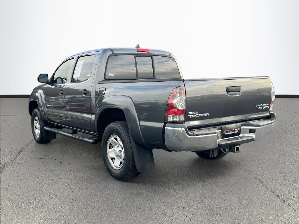 Used 2015 Toyota Tacoma PreRunner w/ SR5 Package RWD image 5