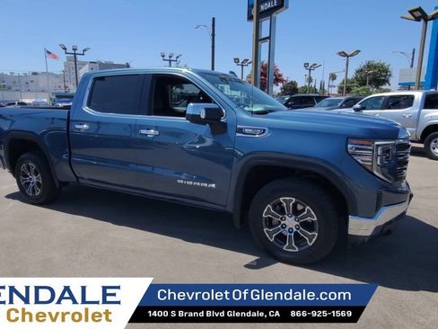 Certified 2024 GMC Sierra 1500 SLT RWD image 2