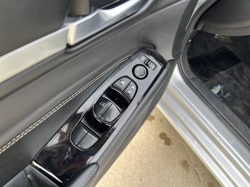 Used 2021 Nissan Altima 2.5 SV image 14