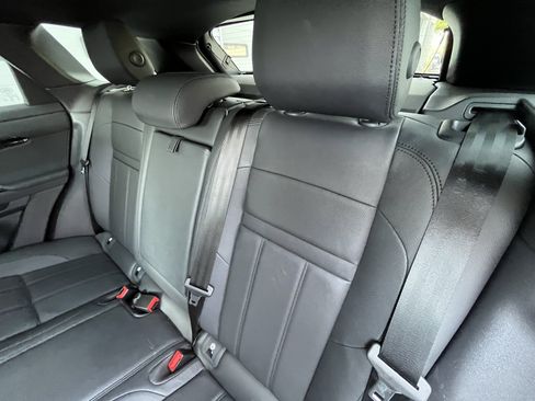 Used 2026 Land Rover Range Rover Evoque S AWD/4WD image 29