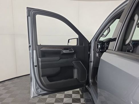 Used 2023 GMC Sierra 1500 Elevation w/ LPO, Elevation Black Package AWD/4WD image 26