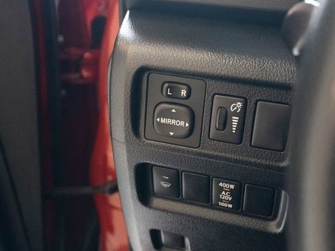 Used 2018 Toyota 4Runner SR5 Premium AWD/4WD image 22