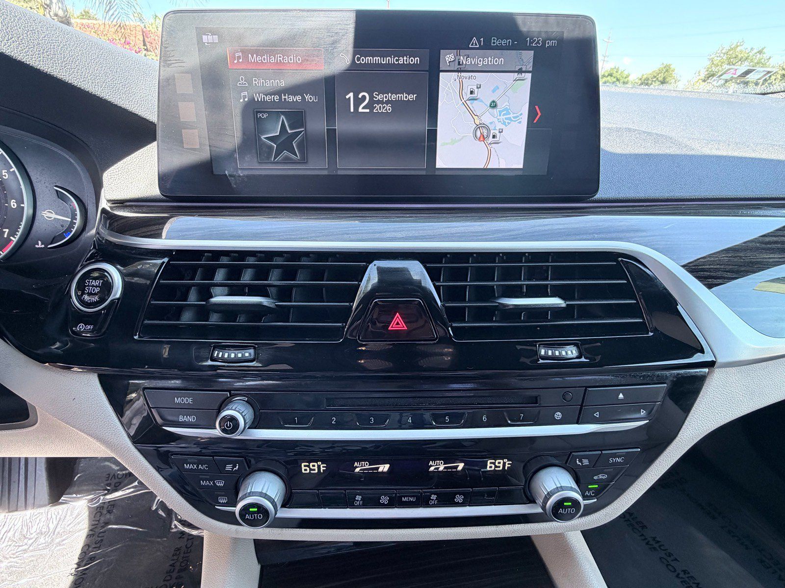 Used 2018 BMW 530i RWD image 15