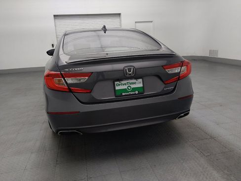 Used 2018 Honda Accord Sport image 6
