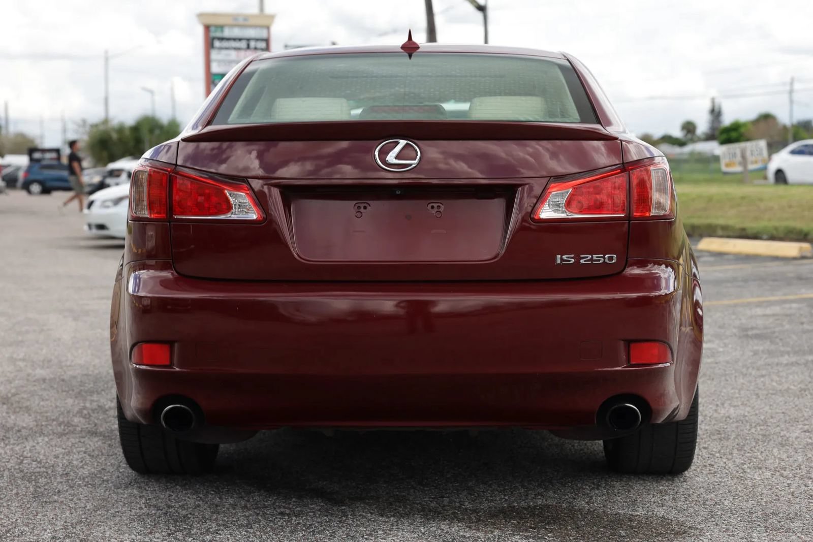Used 2013 Lexus IS 250 w/ Premium Pkg Value Edition RWD image 4