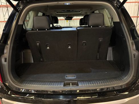 Used 2025 Kia Telluride S AWD/4WD image 23