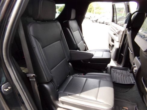 Used 2021 GMC Yukon Denali w/ Denali Ultimate Package AWD/4WD image 44
