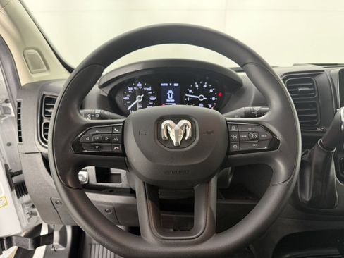 Used 2026 RAM ProMaster 2500 w/ Convenience Group FWD image 22