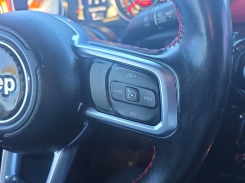 Used 2020 Jeep Gladiator Rubicon image 40