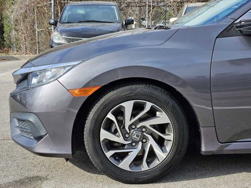 Used 2016 Honda Civic EX image 8