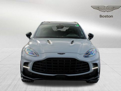 New 2026 Aston Martin DBX 707 image 2