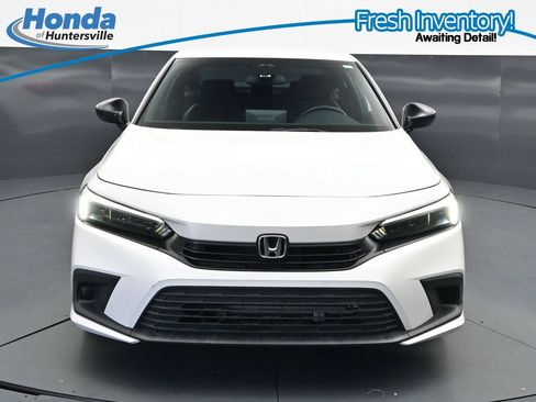 Used 2023 Honda Civic Sport image 3