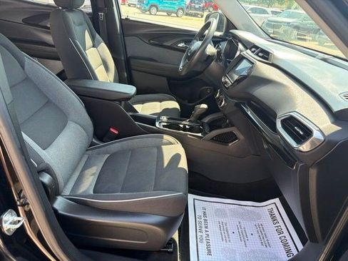 Used 2021 Chevrolet TrailBlazer LT w/ Sun and Liftgate Package AWD/4WD image 20