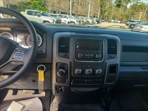 Used 2018 RAM 1500 Tradesman image 19