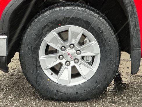 Certified 2022 GMC Sierra 1500 SLE image 34