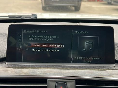 Used 2017 BMW 330i Sedan image 26