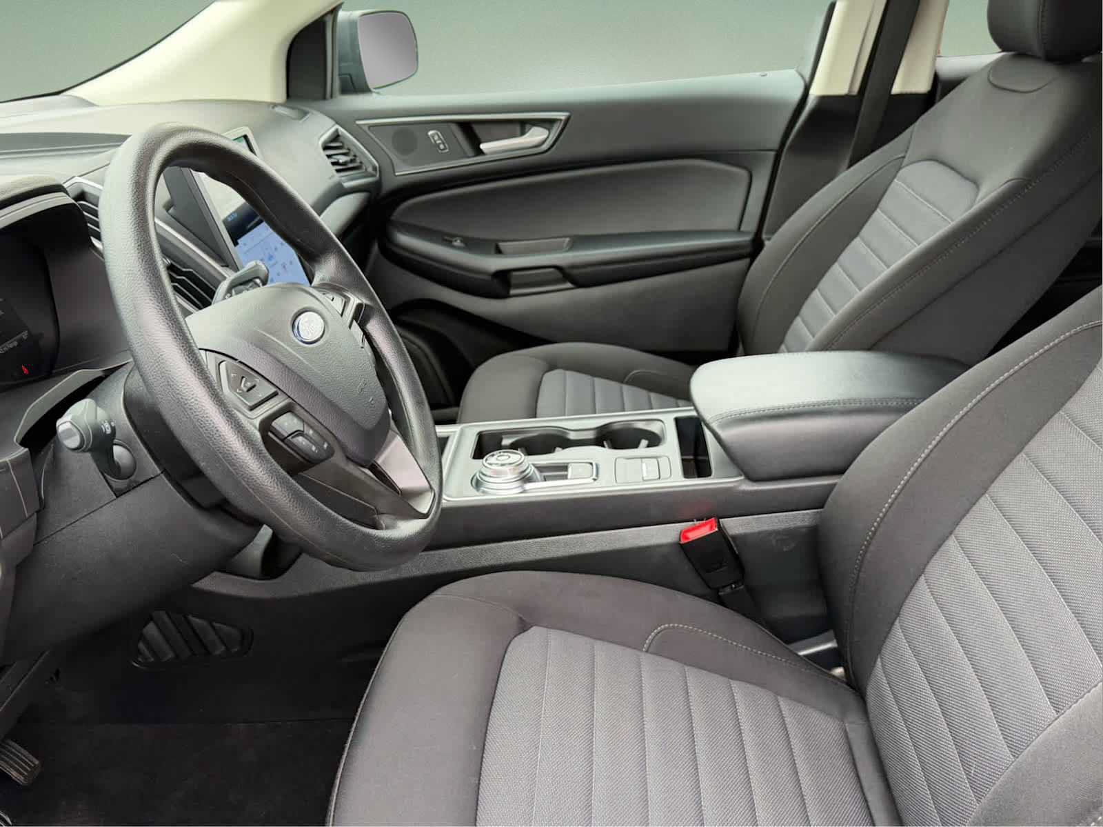 Used 2024 Ford Edge SE AWD/4WD image 15
