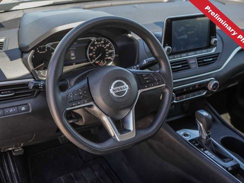 Used 2020 Nissan Altima 2.5 S FWD image 15