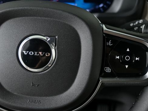 Certified 2026 Volvo XC90 B6 Plus w/ Protection Package Premier AWD/4WD image 13