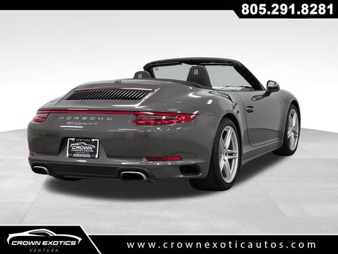Used 2017 Porsche 911 Carrera 4 AWD/4WD image 7