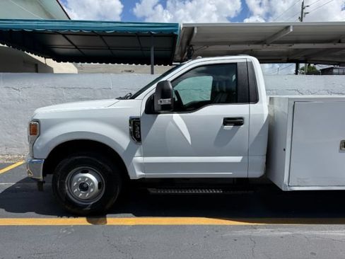 Used 2022 Ford F350 XL w/ Power Equipment Group RWD image 27