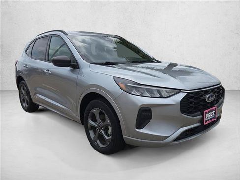 Used 2024 Ford Escape ST-Line AWD/4WD image 3