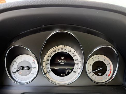 Used 2013 Mercedes-Benz GLK 350 4MATIC image 16
