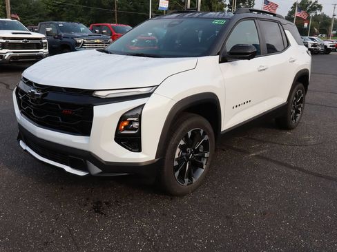 New 2027 Chevrolet Equinox RS w/ Safety and Technology Package FWD image 29