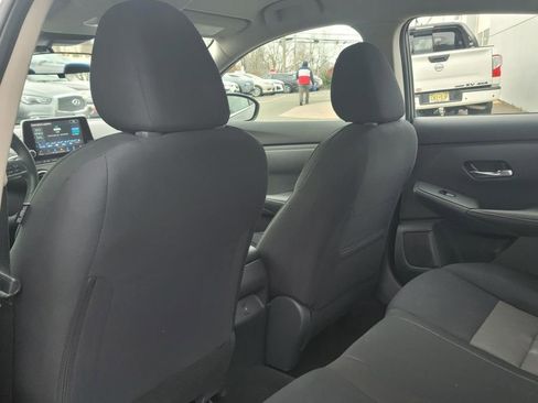 Used 2022 Nissan Sentra SV w/ Trunk Package FWD image 13