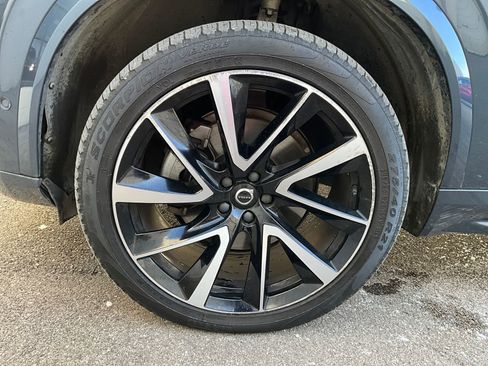 Certified 2023 Volvo XC90 B6 Plus w/ Protection Package image 37