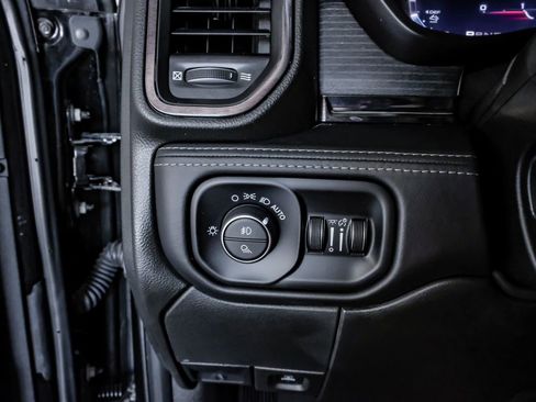 Used 2023 RAM 2500 Limited image 18