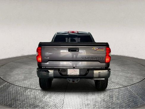 Used 2016 Toyota Tundra SR5 image 6