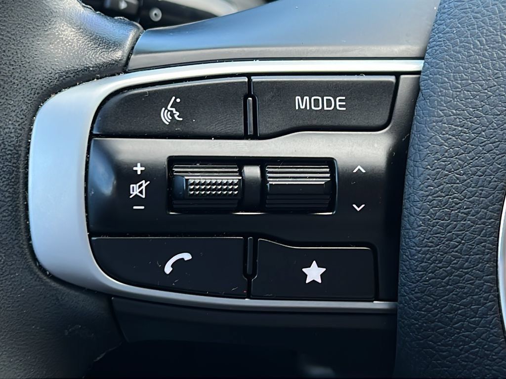Used 2025 Kia K5 GT-Line w/ GT-Line Premium Package FWD image 20