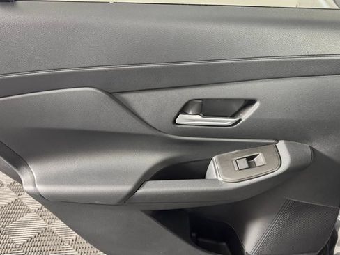 Used 2026 Nissan Sentra SR w/ Floor Mat Package FWD image 26