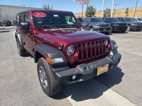 Used 2022 Jeep Wrangler Unlimited Sport AWD/4WD image 8