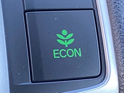 Used 2019 Honda Civic Sport image 16