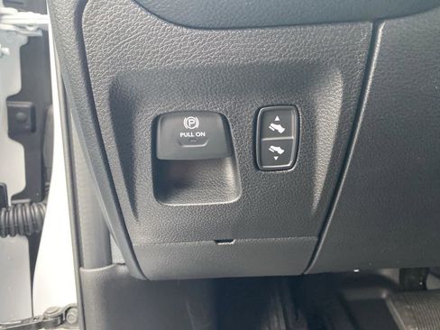 New 2026 RAM 1500 Laramie w/ Night Edition image 15