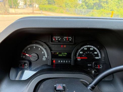 Used 2013 Ford E-250 and Econoline 250 w/ PWR Group RWD image 44