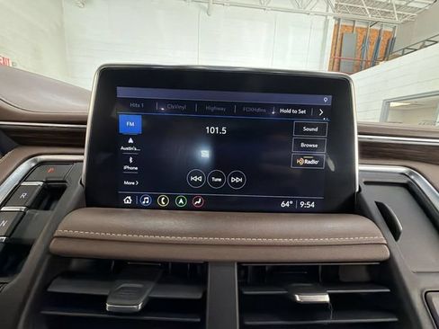 Certified 2021 Chevrolet Suburban High Country w/ Premium Package AWD/4WD image 16