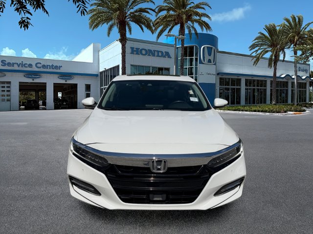 Used 2020 Honda Accord Touring image 3