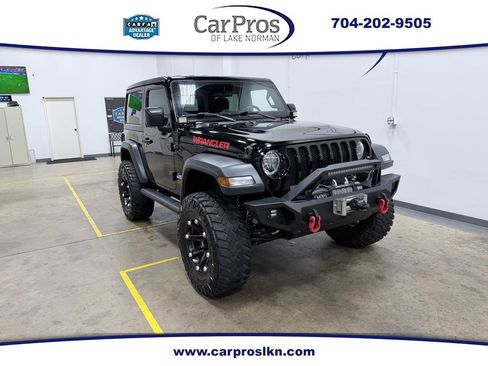 Used 2018 Jeep Wrangler Sport AWD/4WD image 1