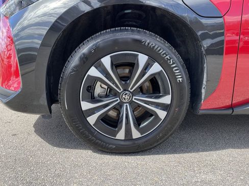 Used 2025 Toyota bZ4X AWD w/ Weather Package image 9