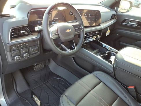 New 2026 Chevrolet Suburban High Country w/ Sun And Tow Package image 5