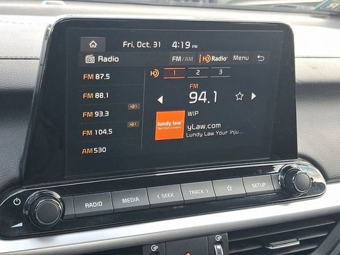 Certified 2024 Kia Forte LXS w/ LXS Technology Package image 16